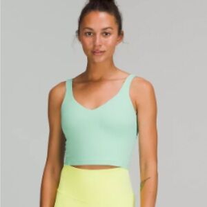 lululemon Align™ Tank Top
Colour Wild Mint
Size 6